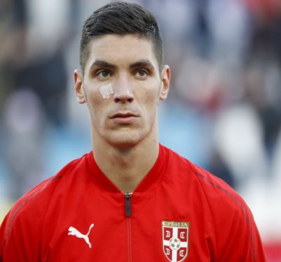 这也让我们 这也让我们